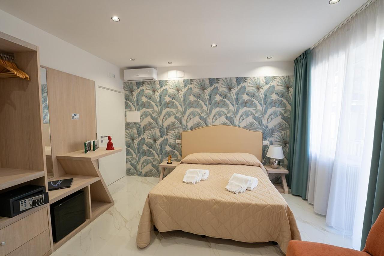Pc Boutique H, Sea View By Clapa Group Hotel Naples Exterior photo