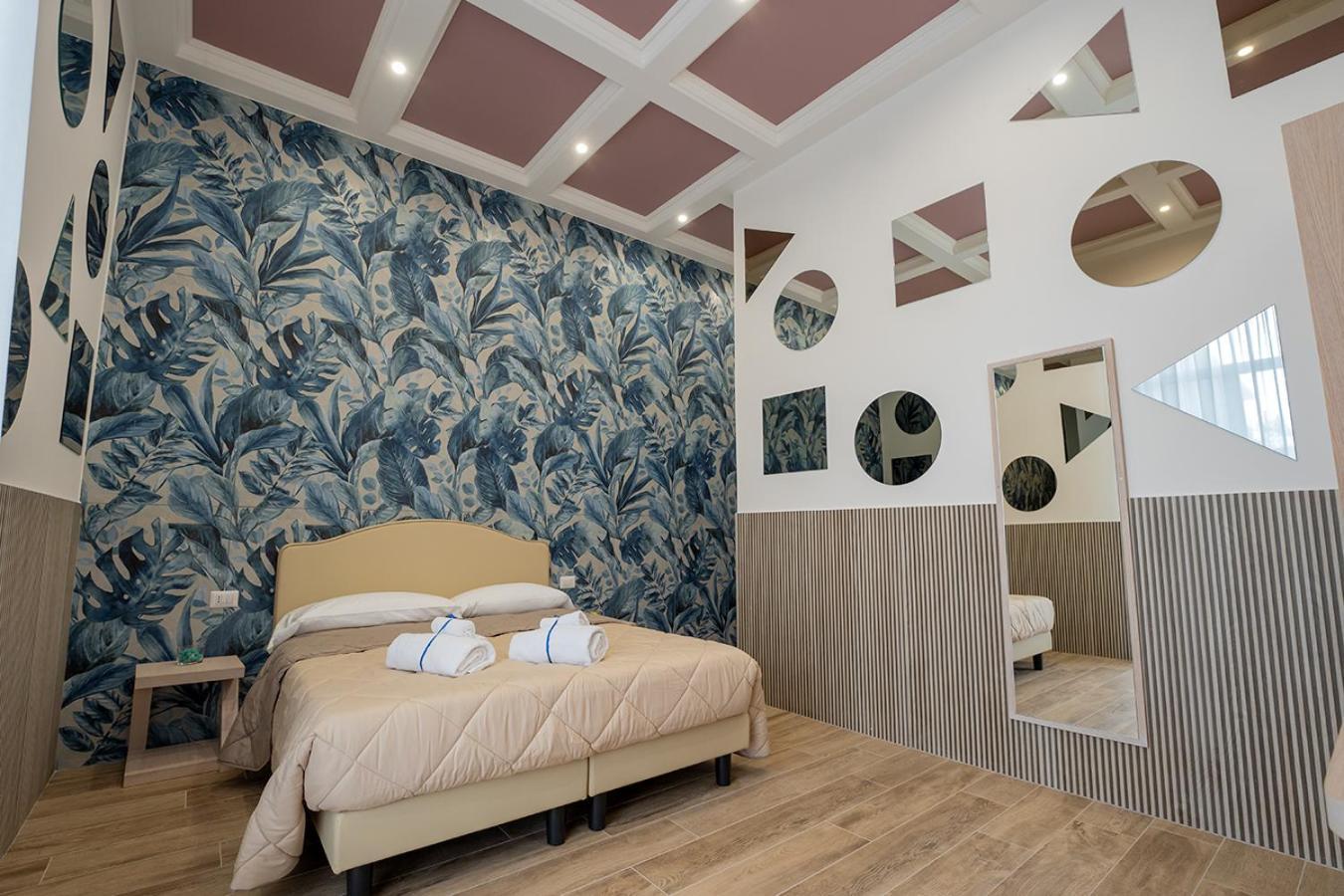 Pc Boutique H, Sea View By Clapa Group Hotel Naples Exterior photo